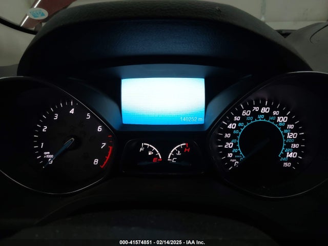 1FMCU9GXXEUD96930 Ford ESCAPE SE
