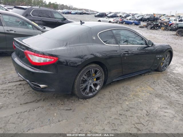2011 MASERATI GRANTURISMO ZAM45KLA4B0055097 Photo 3