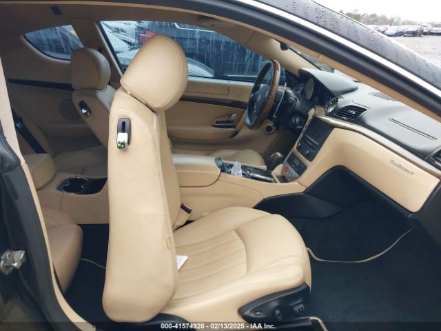 2011 MASERATI GRANTURISMO ZAM45KLA4B0055097 Photo 4