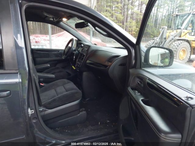 2C4RDGBGXER420862 Dodge Grand Caravan Se 30th Anniversary