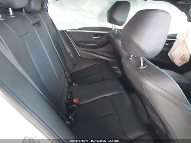 WBA8B7C52JA585976 BMW 340i Xdrive