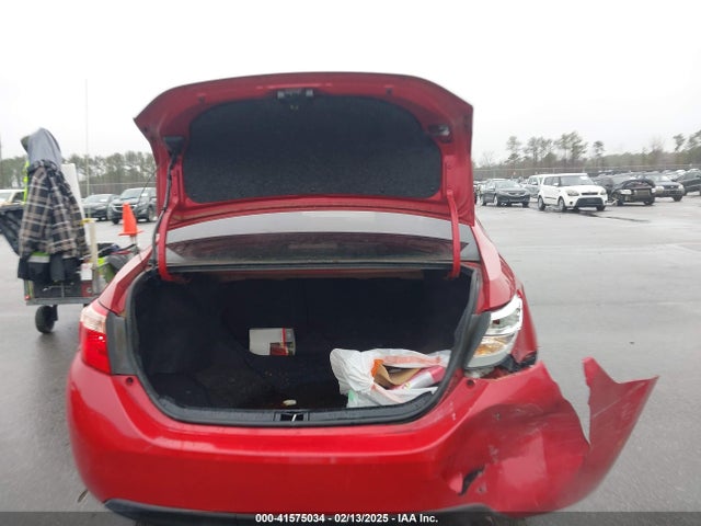 Toyota COROLLA LE 2017 5YFBURHE7HP585811 Image 16