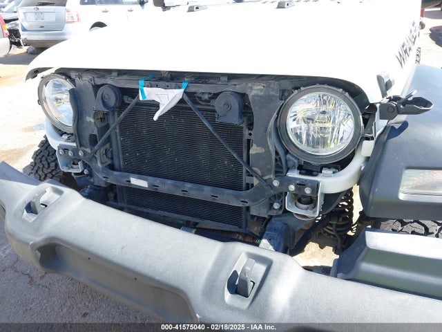 1C4HJXDG0LW174393 Jeep Wrangler Unlimited Sport 4x4