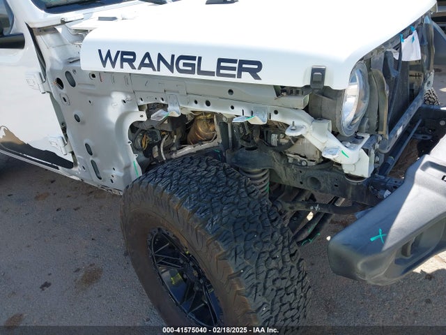 1C4HJXDG0LW174393 Jeep Wrangler Unlimited Sport 4x4