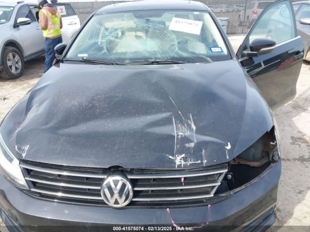 3VWD67AJ3GM390273 Volkswagen Jetta 1.4t Se
