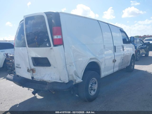 1GCWGAFP0J1177319 Chevrolet Express 2500 Work Van