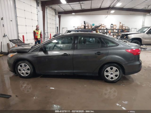 1FADP3E26FL255645 Ford FOCUS S