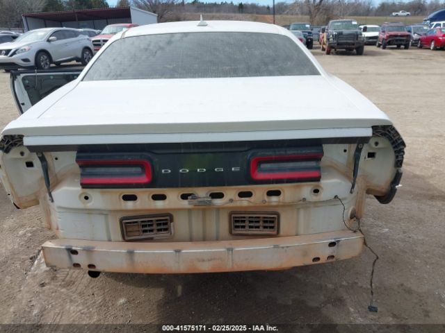 2C3CDZAG5FH855920 Dodge Challenger Sxt