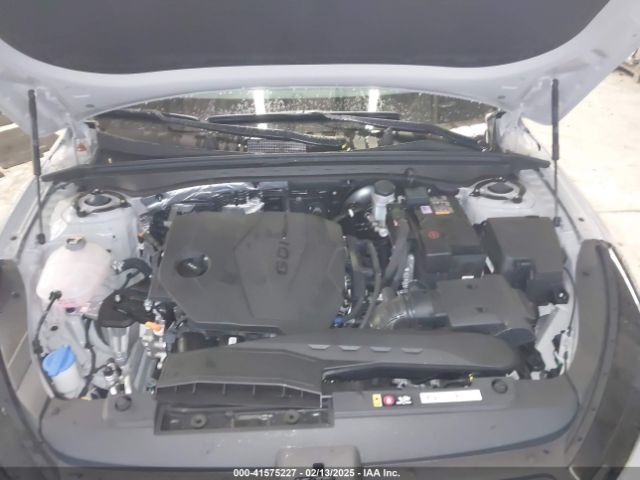 KNAG64J74S5270867 KIA K5 Gt-line