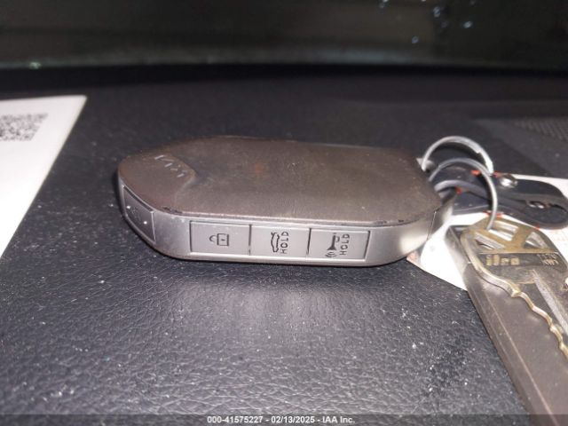 KNAG64J74S5270867 KIA K5 Gt-line