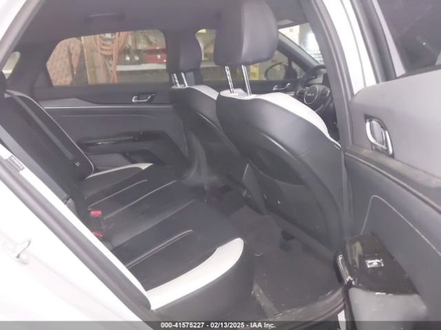KNAG64J74S5270867 KIA K5 Gt-line