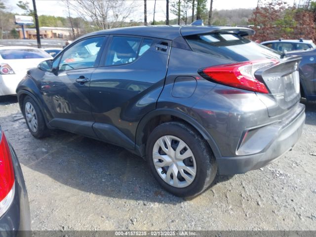 NMTKHMBX9MR128998 Toyota C-HR LE