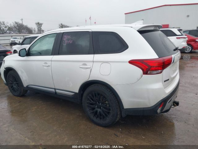 JA4AD3A32KZ007270 Mitsubishi Outlander Se