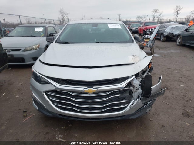 1G1ZC5ST4LF154210 Chevrolet Malibu Fwd 1fl