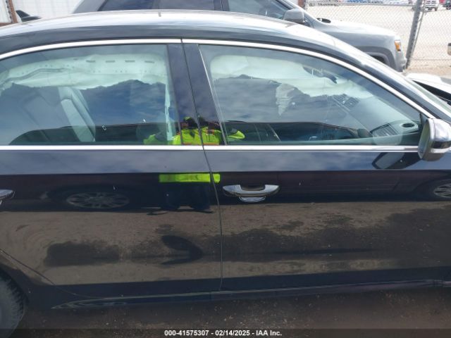1VWAT7A31FC111352 Volkswagen Passat 1.8t Limited Edition
