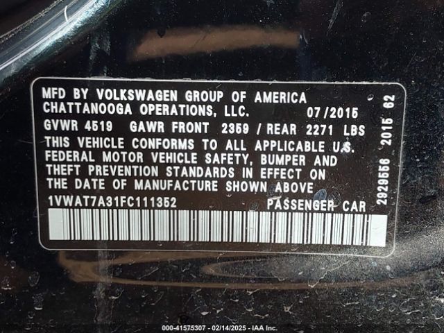1VWAT7A31FC111352 Volkswagen Passat 1.8t Limited Edition