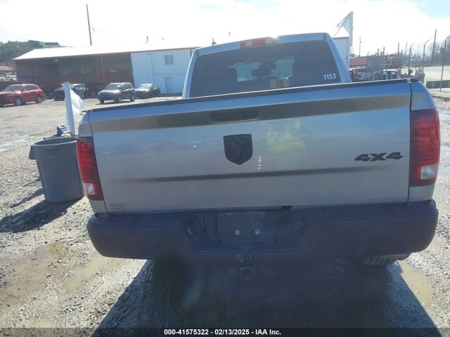 41575322 :رقم المزاد ، 1C6RR7GG5MS538798 vin ، 2021 Ram 1500 Classic Warlock  4x4 6'4 Box مزاد بيع