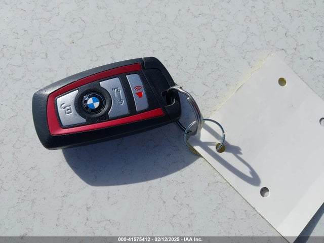 BMW 330i Xdrive 2017 WBA8D9C31HA011495 Image 11