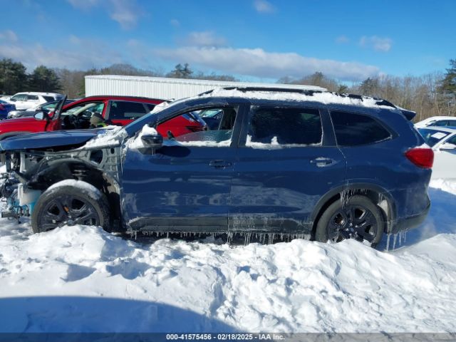 4S4WMAHD8R3402688 Subaru Ascent Onyx Edition 7-passenger