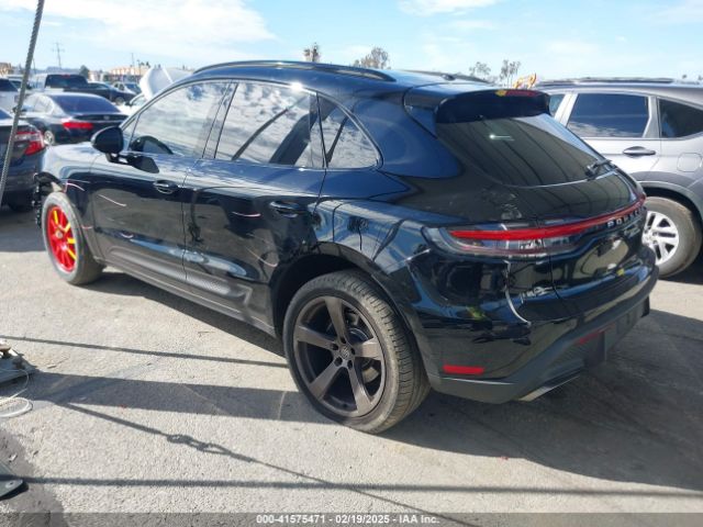 2022 PORSCHE MACAN WP1AA2A56NLB01345 Photo 2