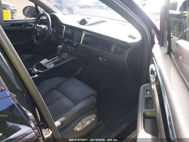 2022 PORSCHE MACAN WP1AA2A56NLB01345 Photo 4