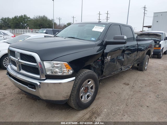 3C6UR4HLXHG779208 RAM 2500 Tradesman  4x2 8' Box