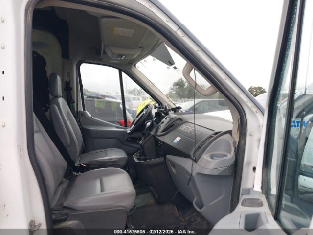 1FTYE2CM6HKB25471 Ford Transit-150