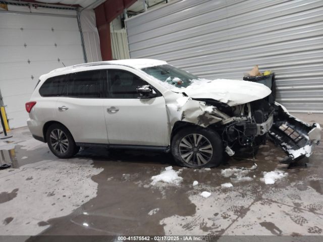 5N1DR2MMXJC604943 Nissan Pathfinder Sv