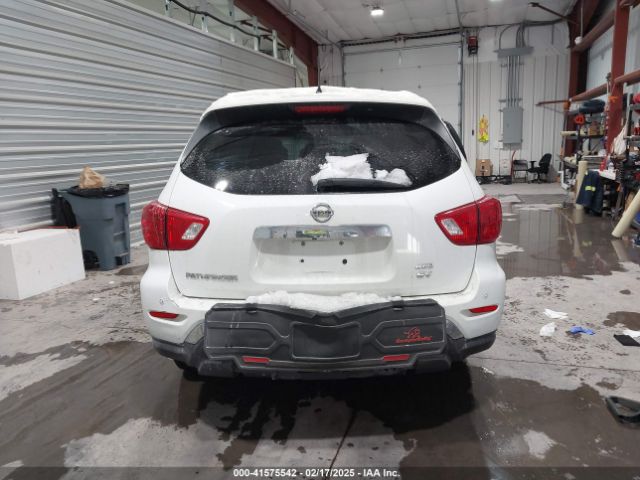 5N1DR2MMXJC604943 Nissan Pathfinder Sv