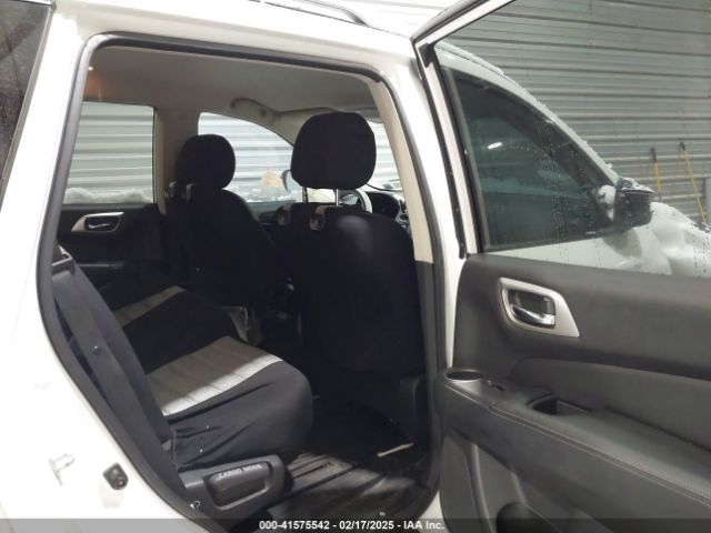 5N1DR2MMXJC604943 Nissan Pathfinder Sv