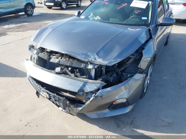 1N4BL4BV5NN370716 Nissan Altima S Fwd