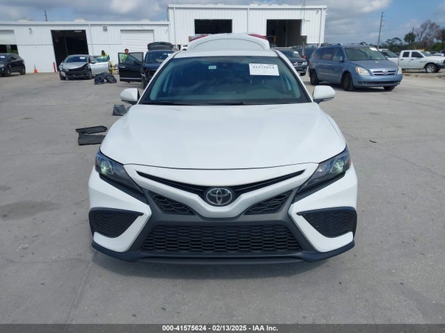 4T1G11AK9RU885849 Toyota CAMRY SE