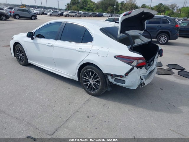 4T1G11AK9RU885849 Toyota CAMRY SE