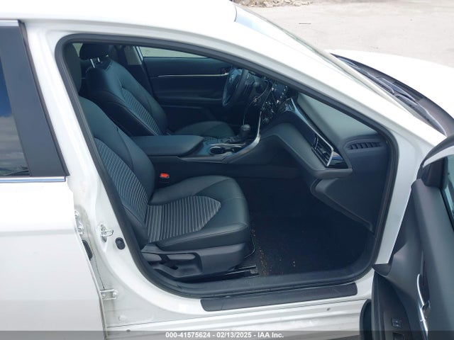 4T1G11AK9RU885849 Toyota CAMRY SE