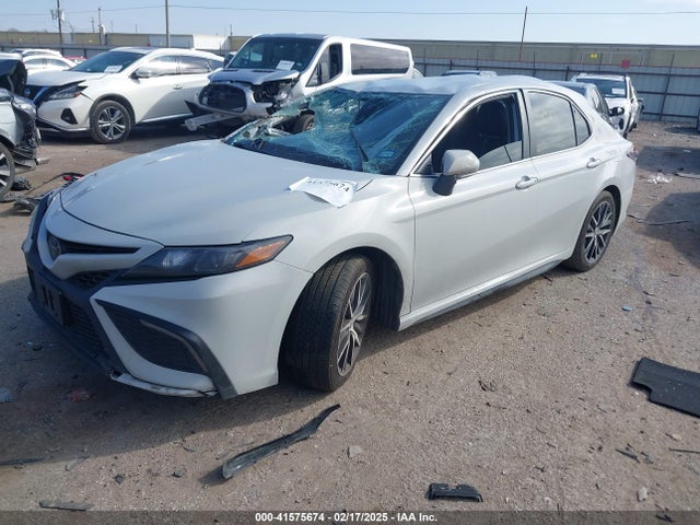 4T1G11AK8NU057270 Toyota CAMRY SE