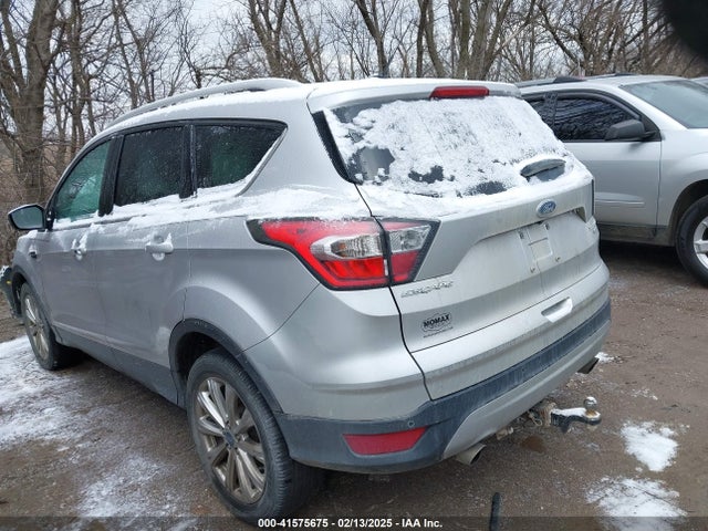 1FMCU9J94HUA31769 Ford Escape Titanium
