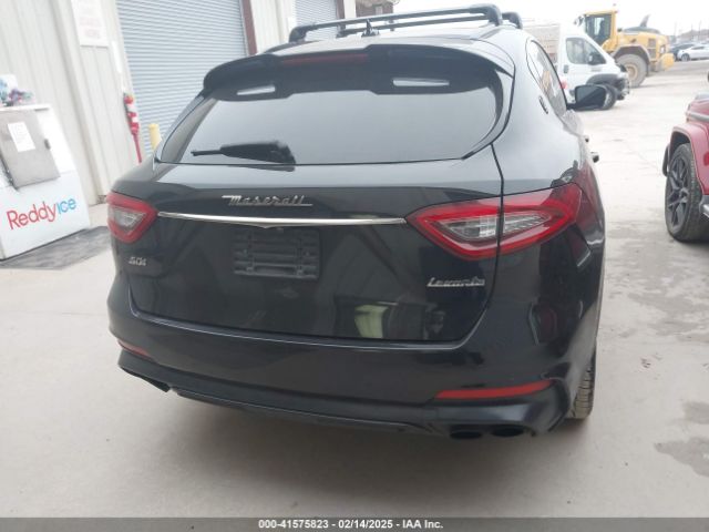 ZN661YUS0KX335883 Maserati Levante S Gransport