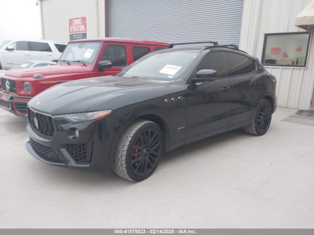 ZN661YUS0KX335883 Maserati Levante S Gransport