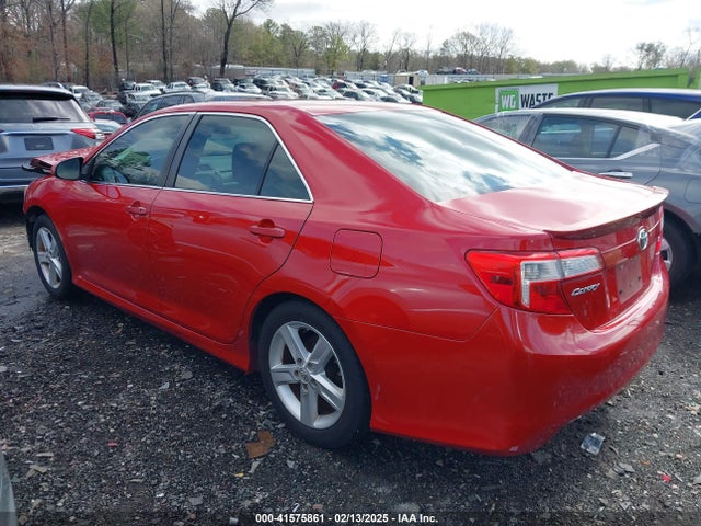 Toyota CAMRY SE 2014 4T1BF1FK0EU820127 Image 3