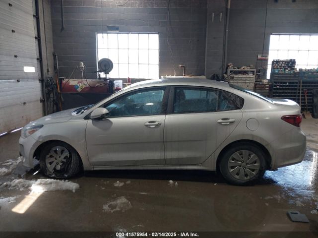 3KPA24ABXKE210704 KIA RIO LX