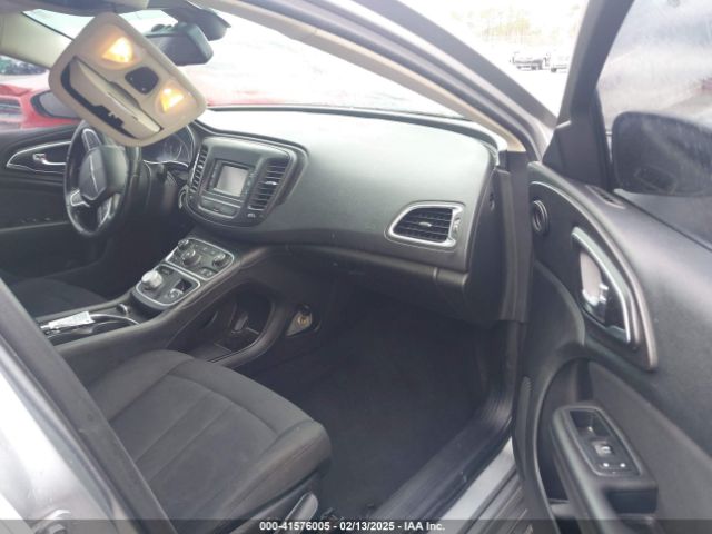 1C3CCCAB0GN136393 Chrysler 200 Limited