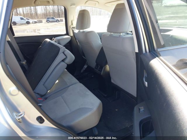 5J6RM3H43GL027586 Honda CR-V SE