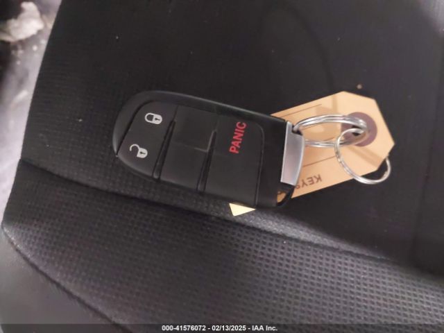 1C4RJFAG3GC303866 Jeep Grand Cherokee Laredo