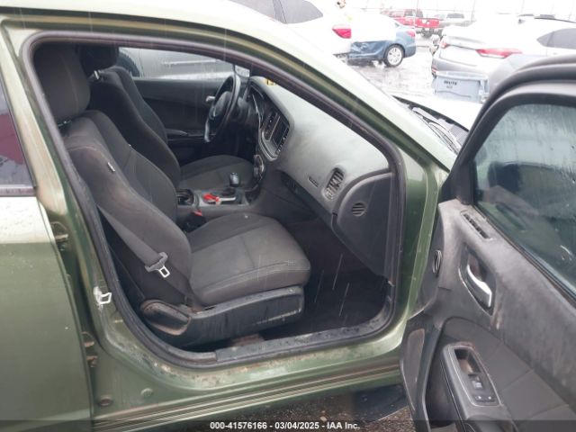 2C3CDXBG2KH522717 Dodge Charger Sxt Rwd