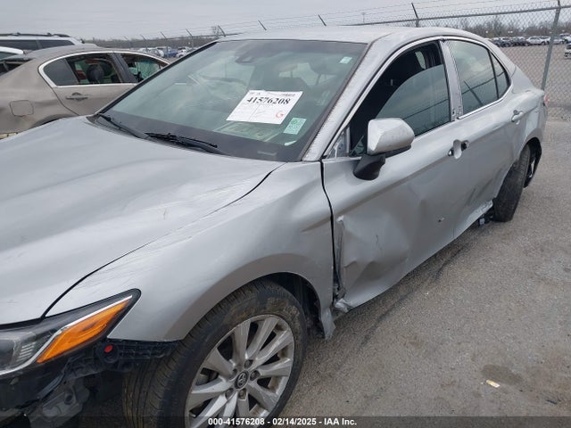 4T1B11HK3JU147744 Toyota CAMRY LE