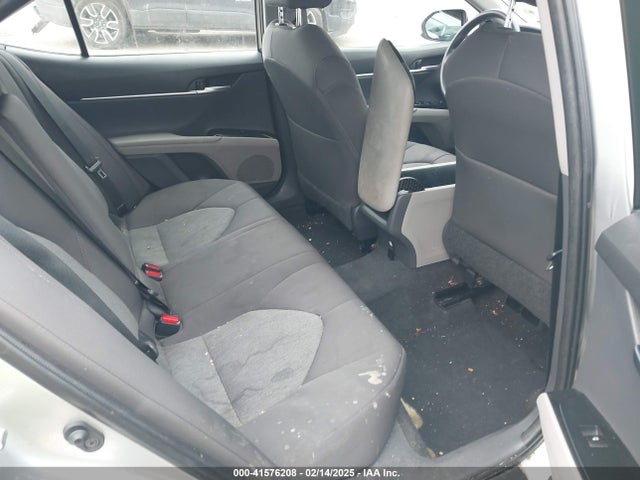 4T1B11HK3JU147744 Toyota CAMRY LE