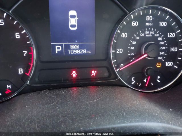 KNAFZ4A80E5086123 KIA FORTE EX