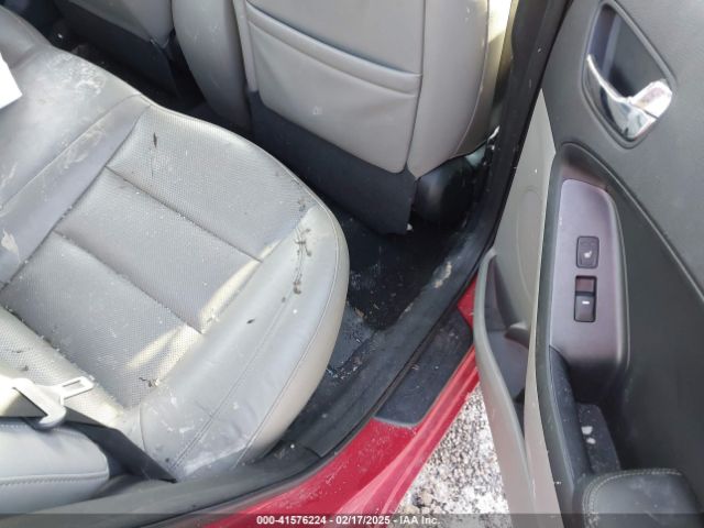 KNAFZ4A80E5086123 KIA FORTE EX
