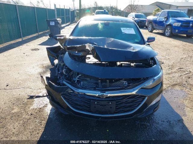 1G1ZD5ST4NF196067 Chevrolet Malibu Fwd Lt
