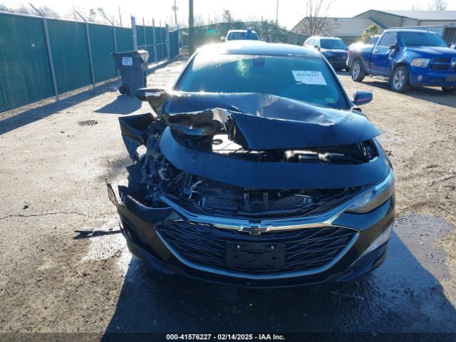 1G1ZD5ST4NF196067 Chevrolet Malibu Fwd Lt
